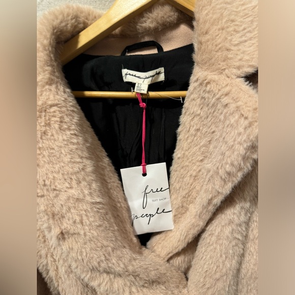 Free People Women’s Cuff It Coat Pink Size Medium NWOT - Picture 8 of 8